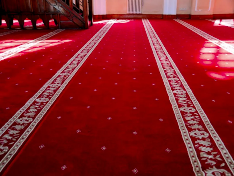 duvardan duvara halilar neden daha hizli kirlenir